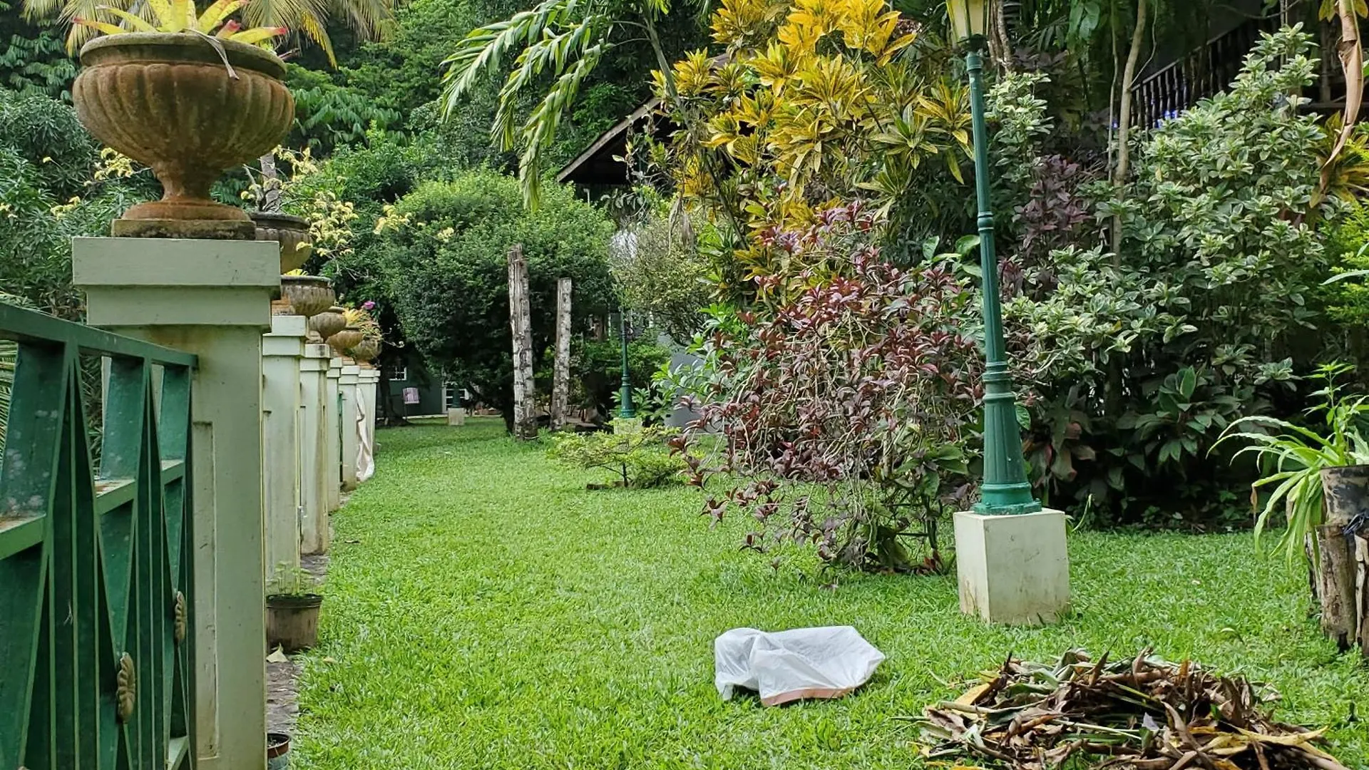 Hillcrest Sanctuary Apartment Maraval 0*,  Trinidad And Tobago